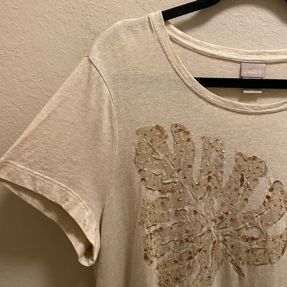 Chico's Sequin Embellished Tonal Palm Print Tee Size 3 (XL) - Picture 6 of 11
